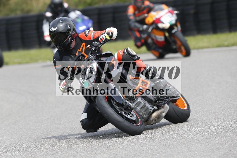 /25 10.06.2025 MaxRacing ADR/Gruppe gruen/54